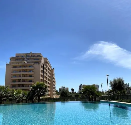 New Stunning Ocean Aprt In 